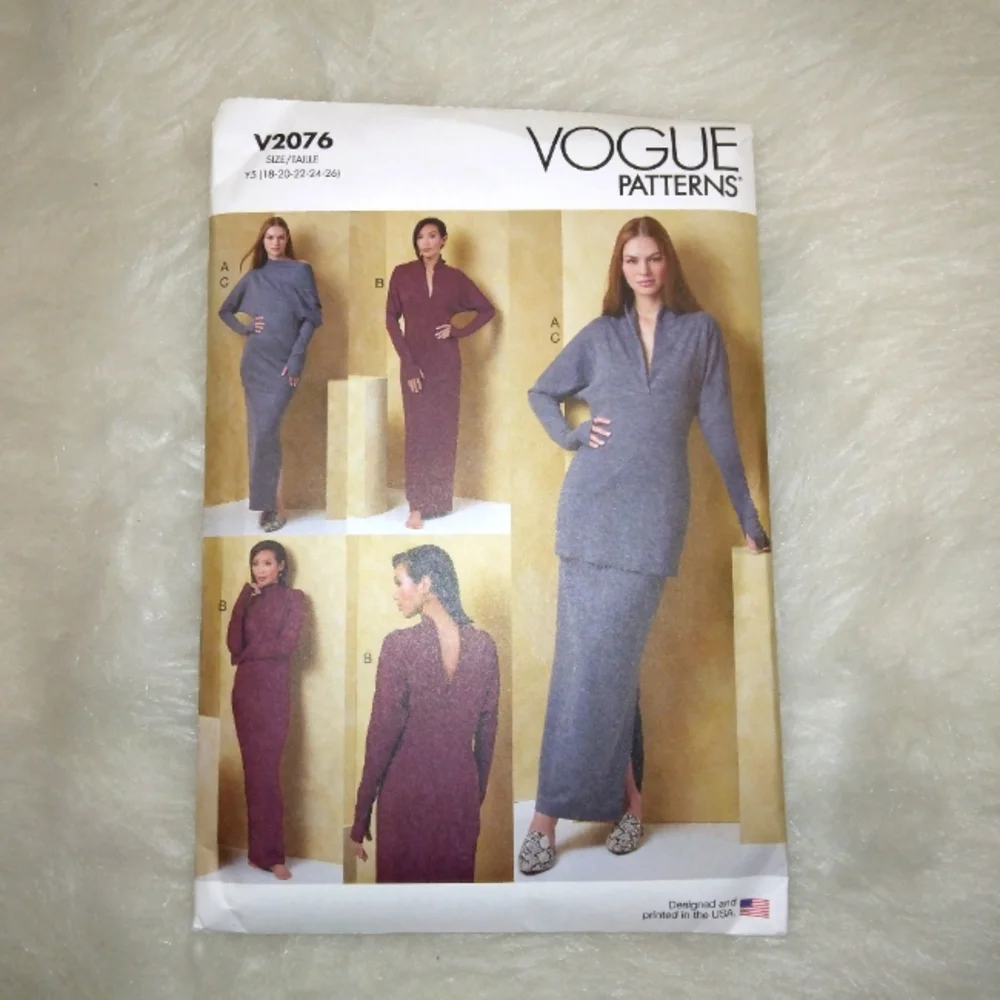 VOGUE V2076 Sz 18-26 Misses Knit Dress Top Worn Frontwards Or Backwards